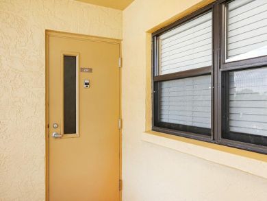 Pretty 2 Bedroom Beach and Great Interior Value All the Way! Pretty 2 Bedroom Beach and Great Interior Value All the Way!